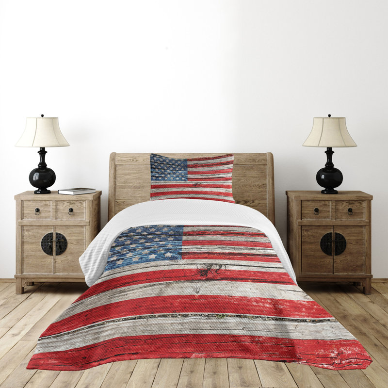 Twin White Quilted Bedspread Set with Pillow Sham