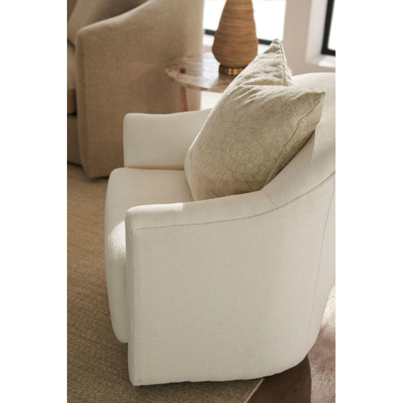 Chenille Bloom, Dove