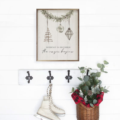 The Magic Begins Ornaments Verdure blanchie