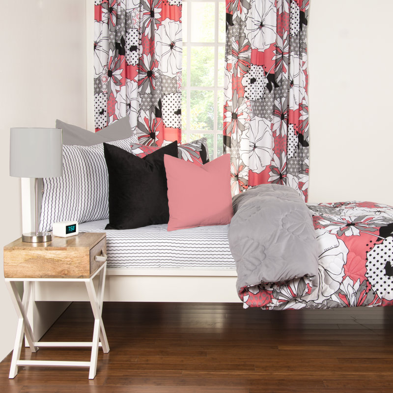Flower Patch Reversible Comforter Set, Twin