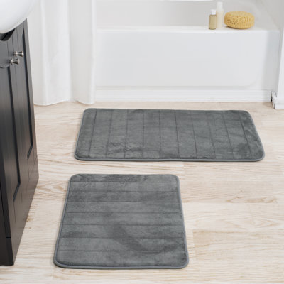 Ensemble de tapis de bain en mousse viscoélastique Billybob - Tapis de bain 2 pièces avec dessus en microfibre - Tapis antidérapants