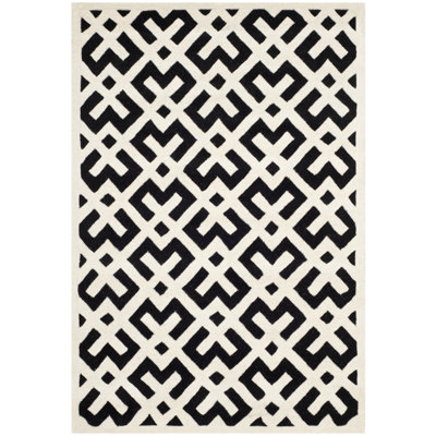 Teresita Hand Tufted Wool Geometric Rug