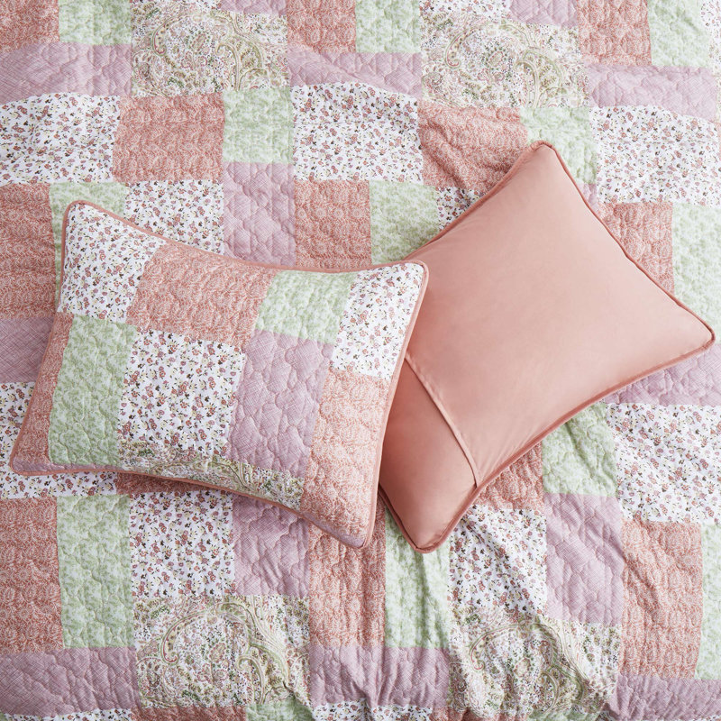 Modern Floral Geometric Quilt Set, 3-Piece Reversible Coverlet and Pillow Shams, Farmhouse Florals Floral