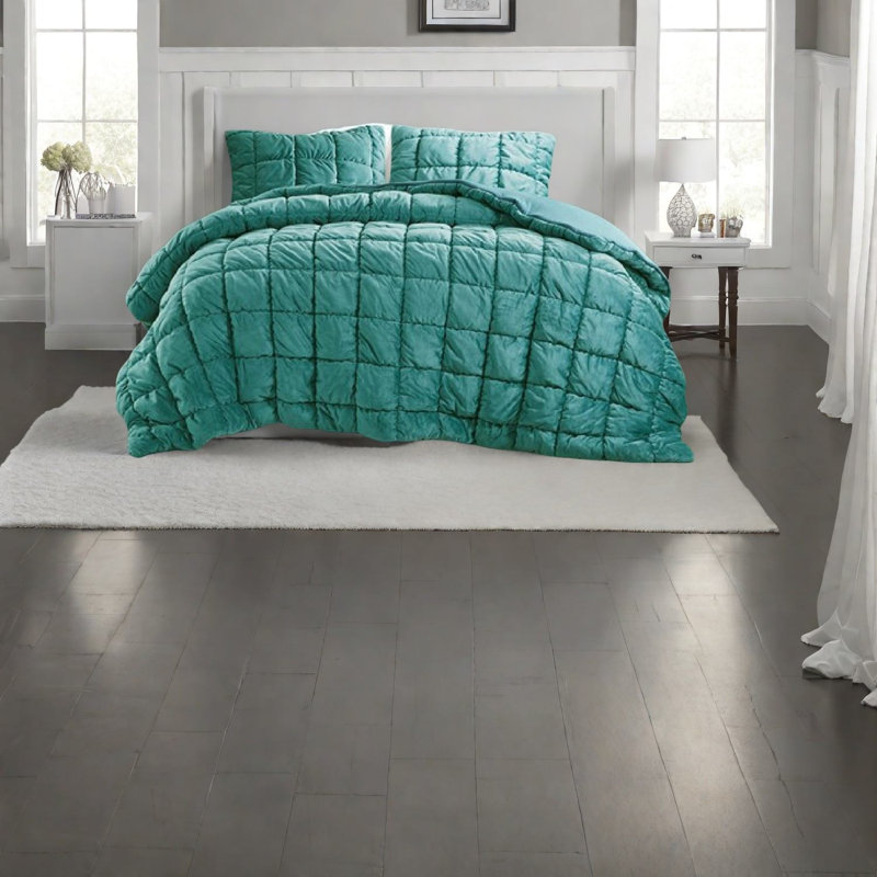 Luxurious King Bedding Sets With Velvet Polyester, Cloud-like Comforter For Cold Nights
