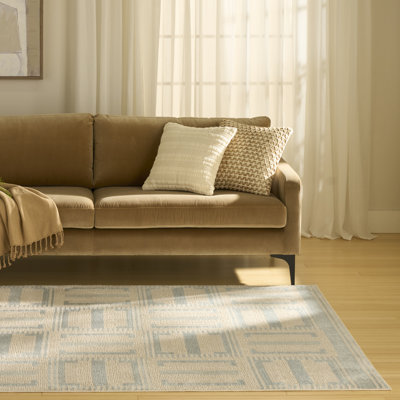 Alisah Geometric Machine Made Area Rug