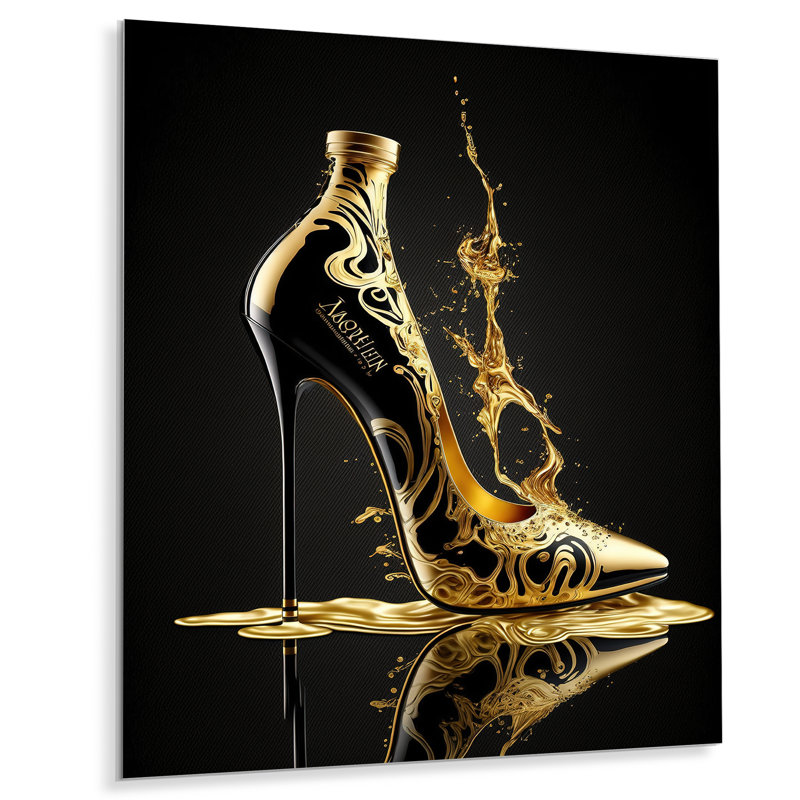 Golden Drip High Heel - Décoration murale mode en métal, H 40 po x l 30 po x P 1 po