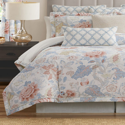 Rose Tree Dominca Floral 4 Piece King Comforter Set In Blue