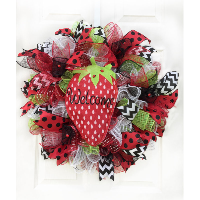 Couronne en toile de jute avec fraises et coccinelles