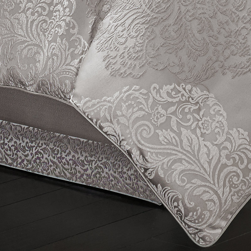 Ivory Queen Gathered Embellishment Bed Skirt Panel Set