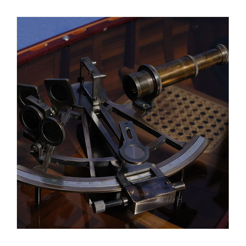 Télescope décoratif Kristain Sextant Nautical, H 4,5 po x l 8,5 po x P 8 po