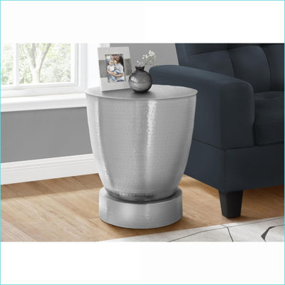 Table basse cylindrique en métal chromé peu encombrante - table d'appoint haute de 22 po Boho-Glam pour le salon et amp; Chambre à coucher