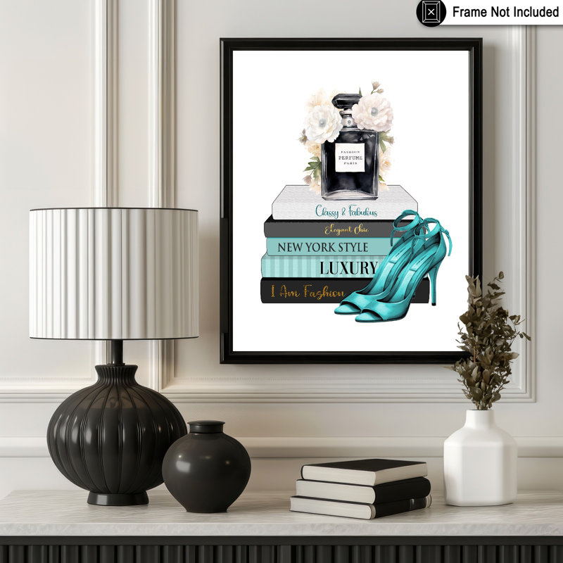 Parfum et talons, Unframed, Poster, 18"H x 24"W