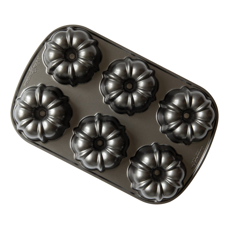 Nordic Ware Non-Stick Bundt Pan
