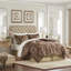 Édredon 4 pièces très grand. Inspiré. Tissu chenille. Comprend un édredon, des taies décoratives et une jupe de lit. Fermeture à glissière cachée. Look satiné élégant. . Conception importée. Délicat.