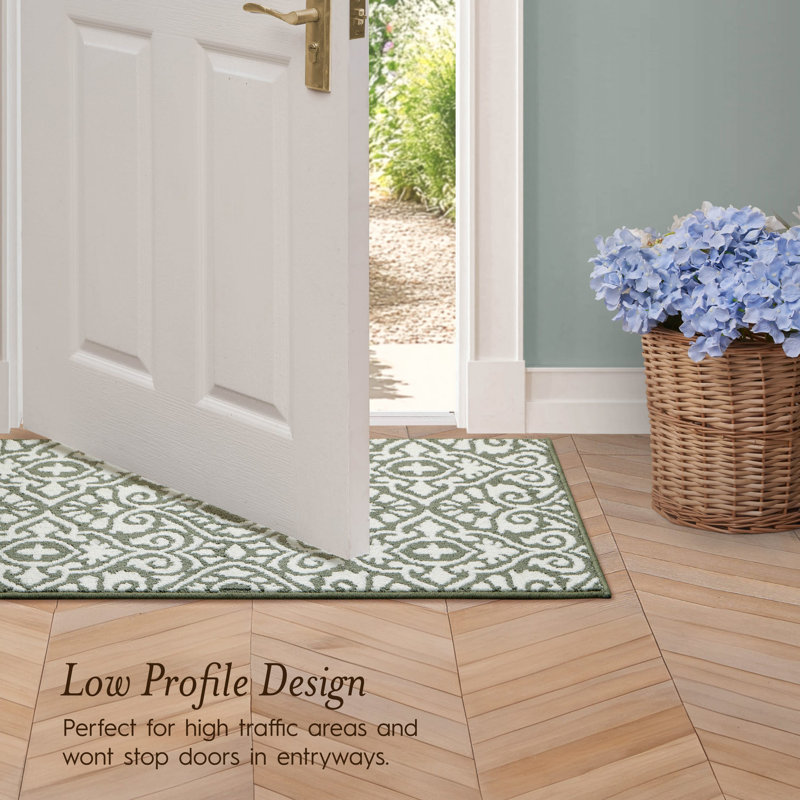 Feya Machine Woven Synthetic Damask Aera Rug in Green/White, Green, Runner 2'2" x 8'