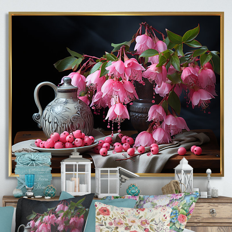 Nature morte bouquet de fuschia, Cadre flottant doré, H 34 po x l 44 po x P 1,5 po