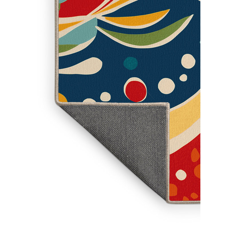 Snappy Curl Rug, Round 4'