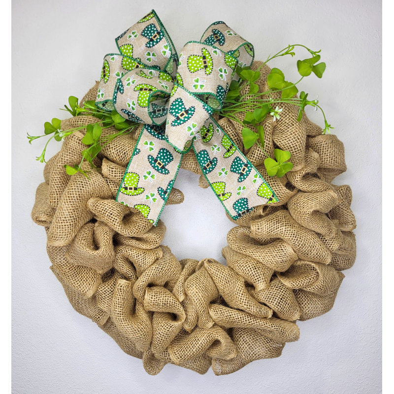 Faux Clover 22'' Wreath