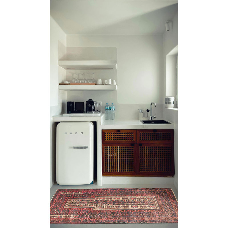 Tapis brun clair Teimani 3 pi 0 po x 4 pi 9 po