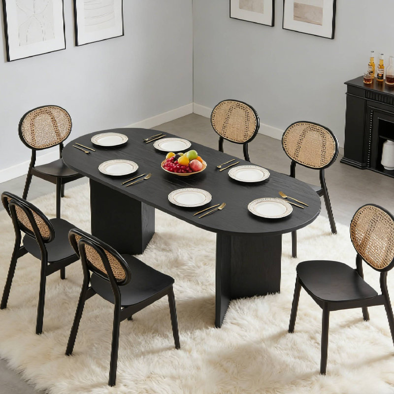 Table de salle à manger en bois avec comptoir noir