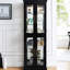 Armoire en verre noir avec éclairage exquis pour garde-manger, présentoir de collection idéal dans la cuisine, éclairage enchanteur et tablettes réglables