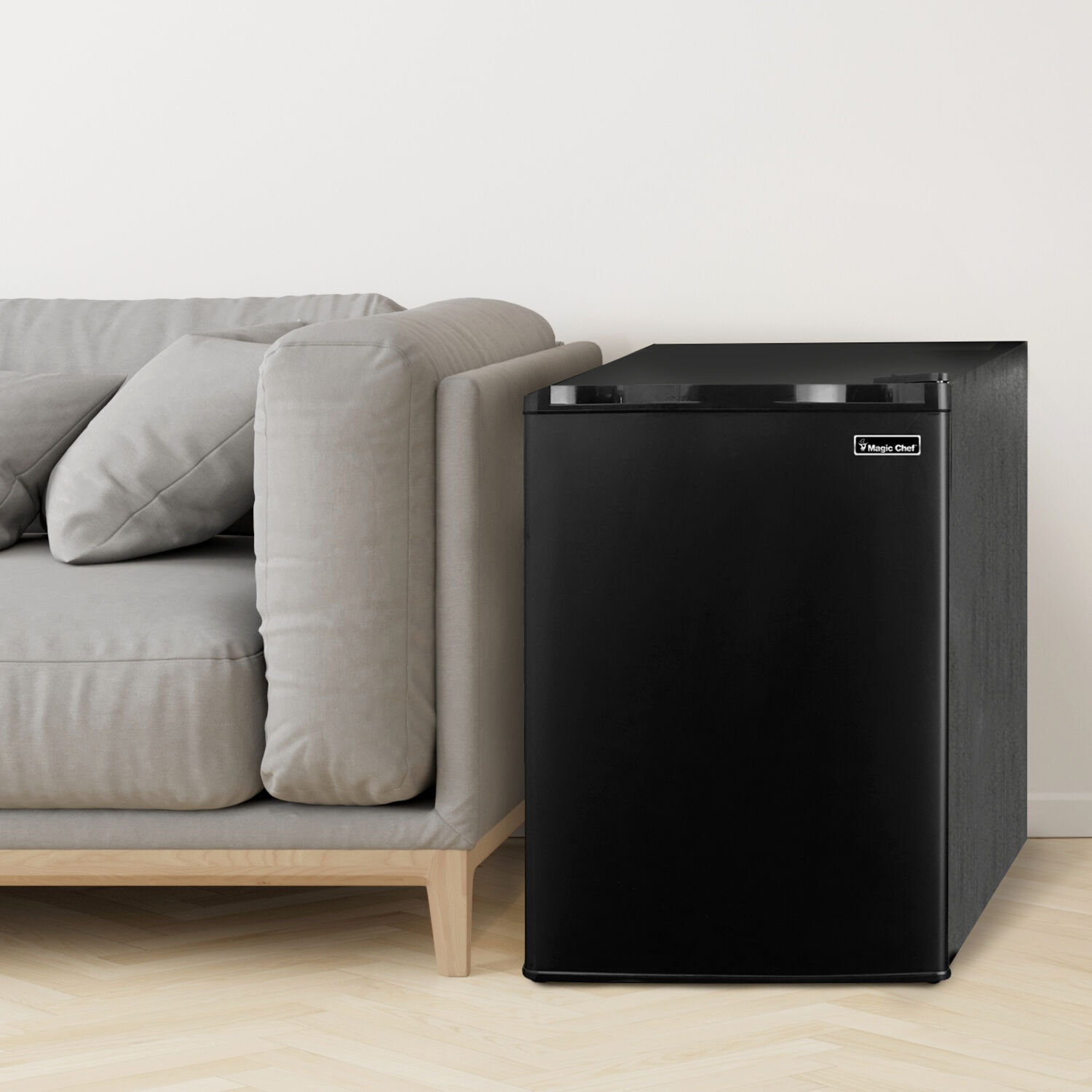 Magic Chef 2.6-cu. ft. Mini Fridge , Small Compact All Refrigerator with No Freezer for Bedroom, Apartment, Dorm Room, Office | Fridge.com