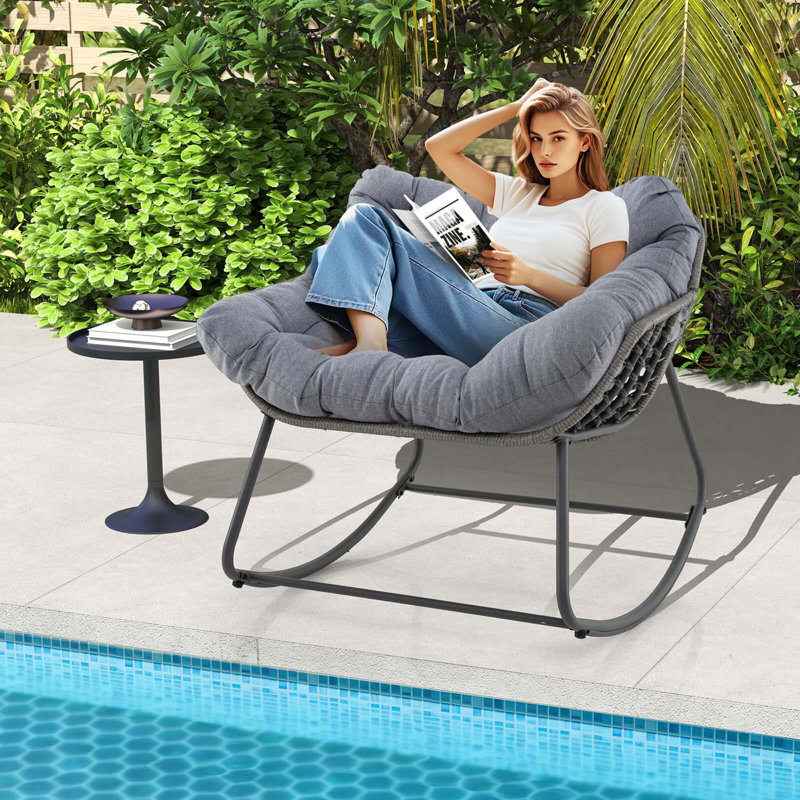  Fauteuil à bascule extérieur en rotin surdimensionné en osier, Gris