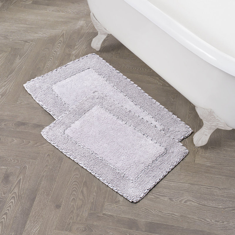 Ivory Cotton Ruffle Border 2-Piece Bath Rug Set