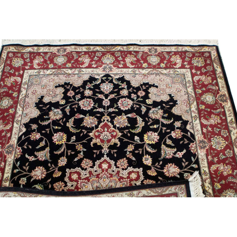 Shah Wool Oriental Area Rug