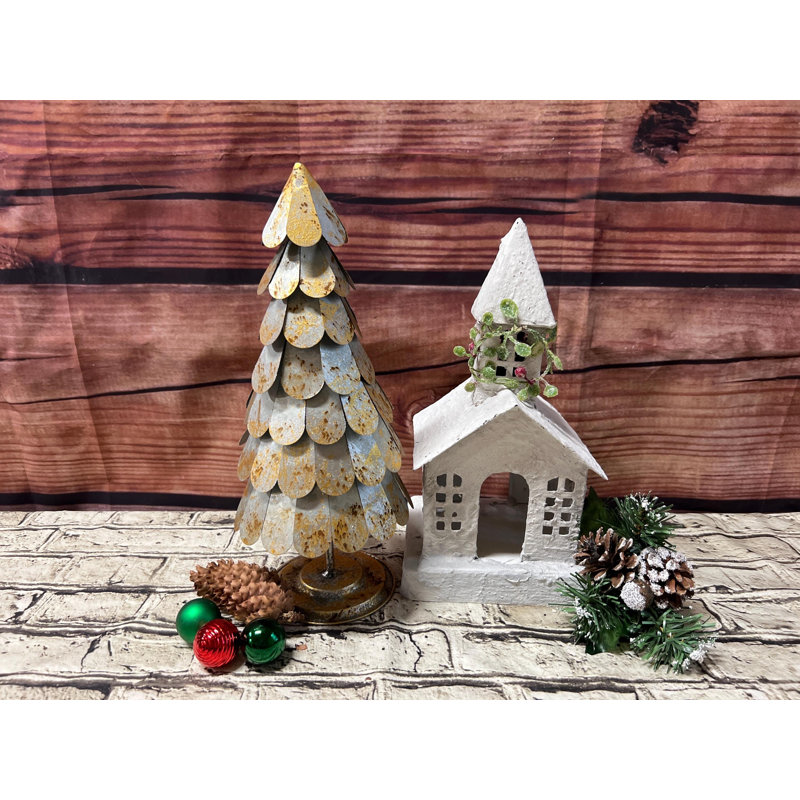 Rustic Radiance Christmas Tree