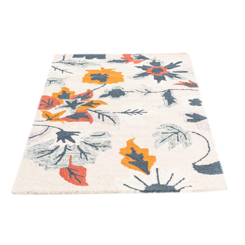 Noell Beige Rug