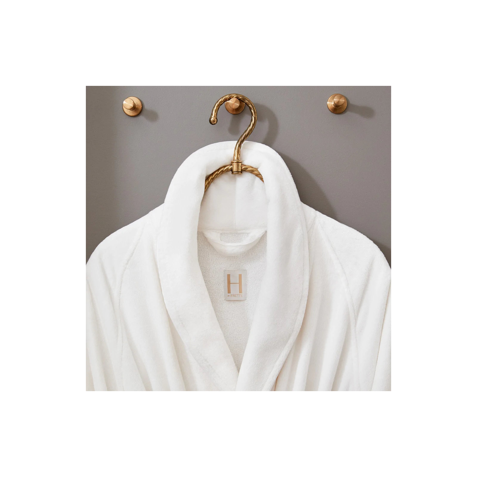 Shawl Collar Bathrobe with Piping, S