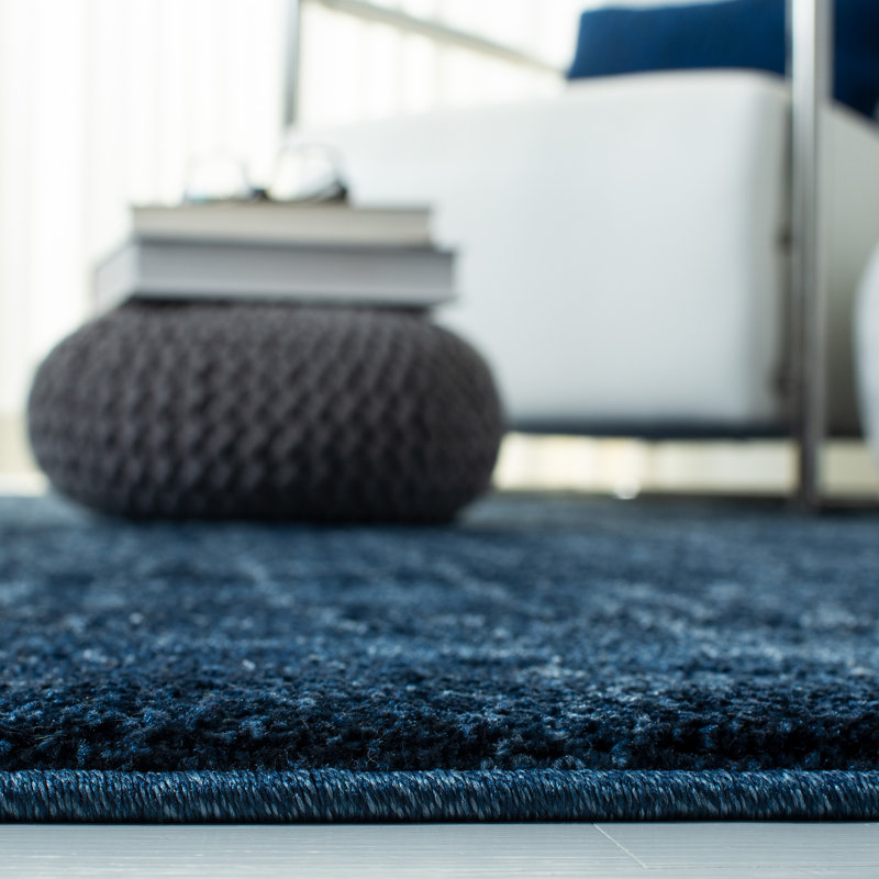 Kissling Hand Woven Area Rug, Rectangle 152 x 244 cm