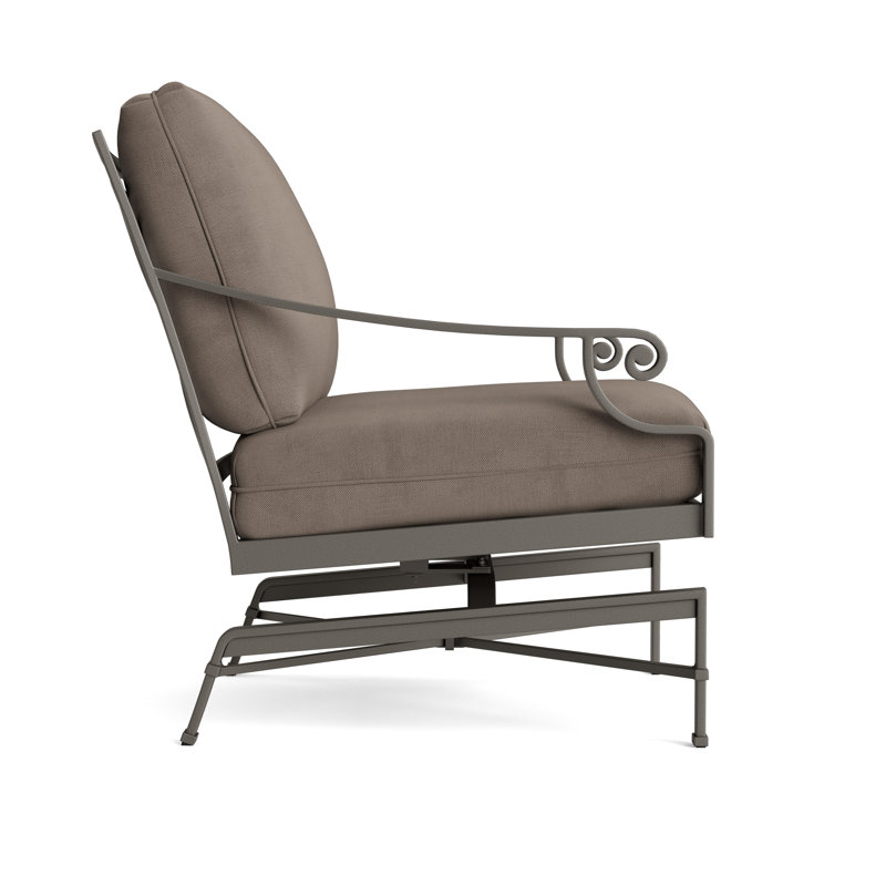 Venetian Outdoor Lounge Chair, Fusion Clay, Mica