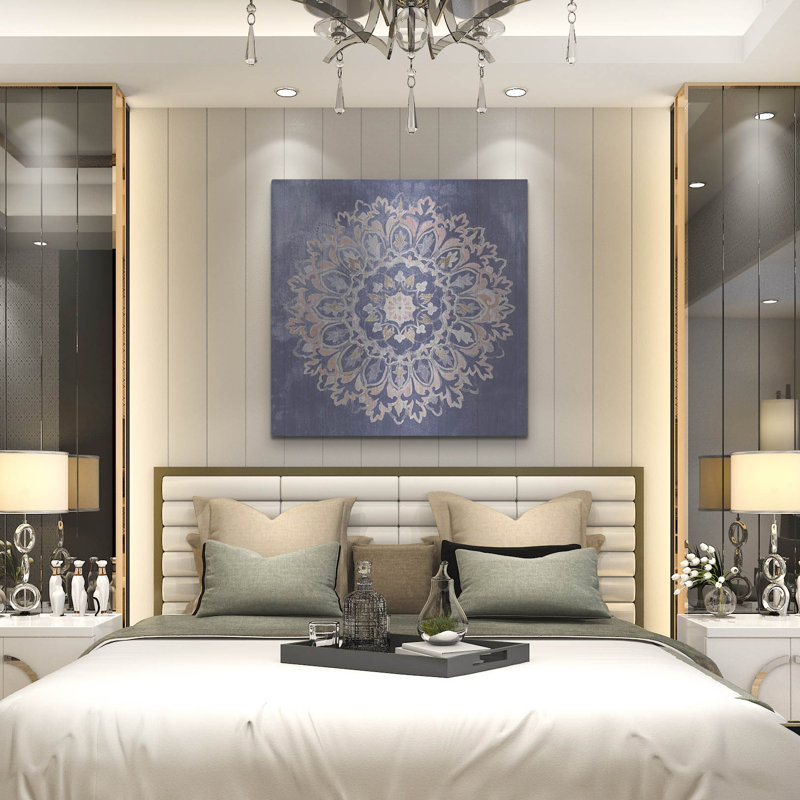 Bungalow Rose «Mandala Delight 2 Navy» par Danhui Nai, art mural en métal, H 36 po x l 36 po