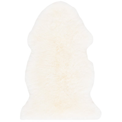 Mera White Handmade Sheepskin Rug
