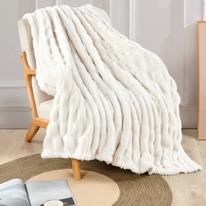  Jeté en fausse fourrure extensible, Taupe clair, L 50 po x L 60 po