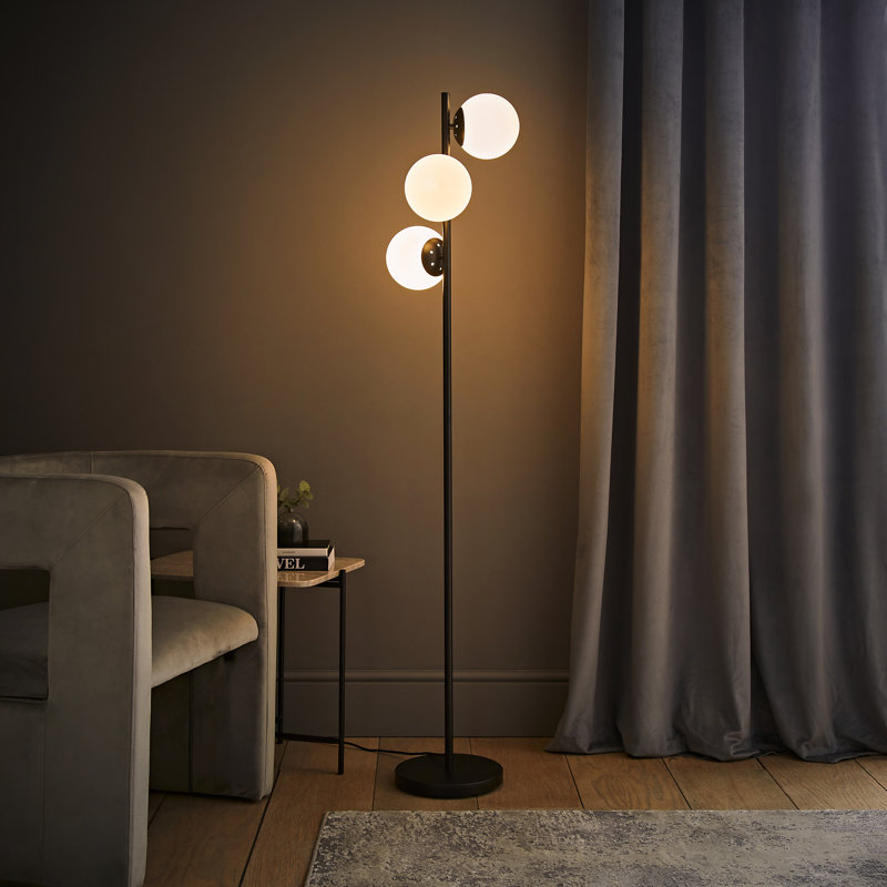 Rifkah 159cm Matte Traditional Floor Lamp, Matte Silver