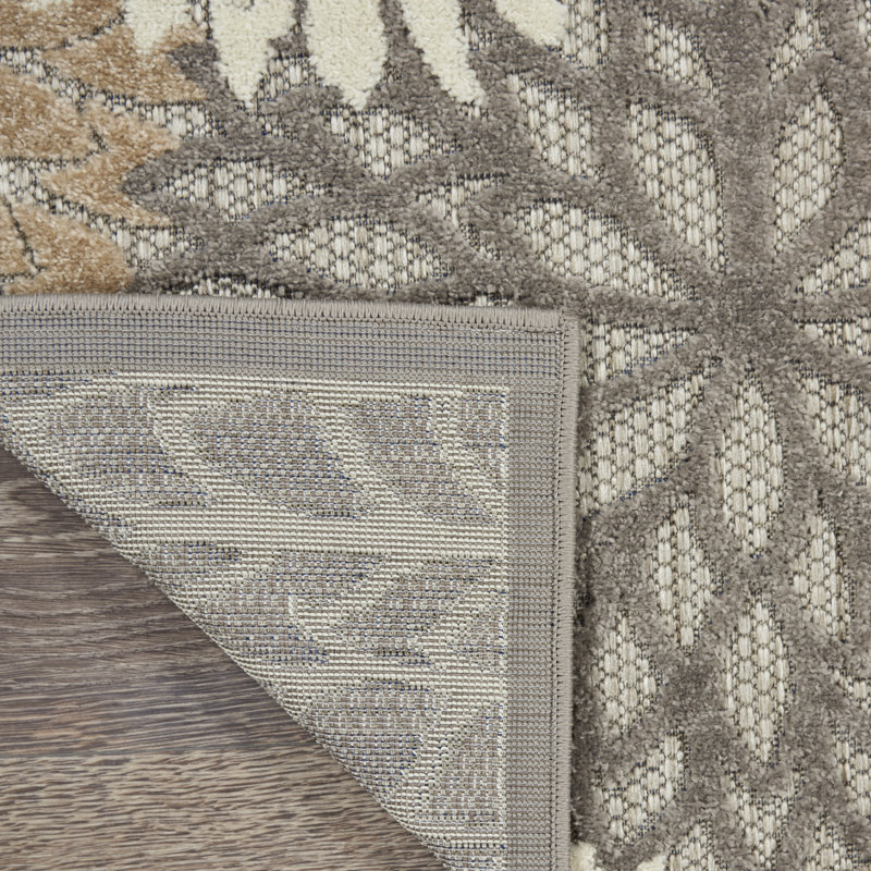 Abela Floral Indoor Rug, Rectangle 3' x 5'