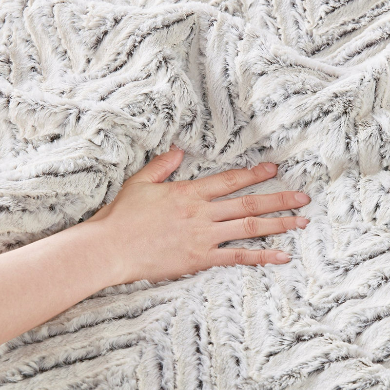 Édredon en fausse fourrure très grand / très grand - Style, rembourrage ultra en duvet synthétique, lavable à la machine, motif, alternative, par