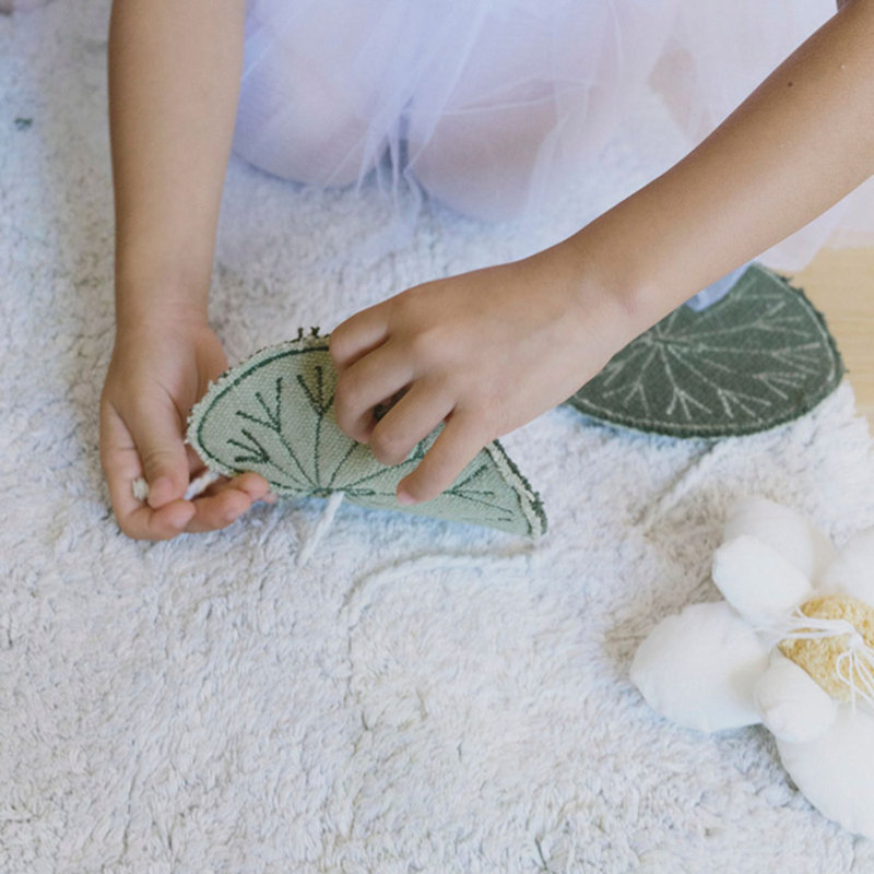 Washable Play Rug Swan Lake