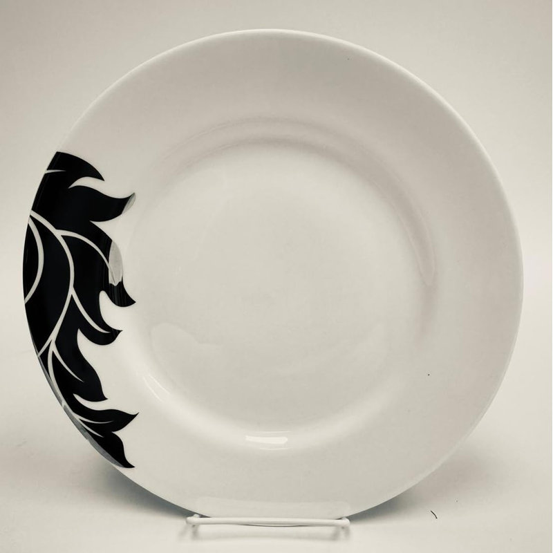 Ensemble de 4 assiettes décoratives en osier noir et blanc 10,75 po Victoria Bella