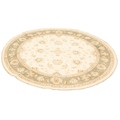 Tapis à main one-of-kind noué la 2010 ushak crème/lumières vert foncé 7 pi 1 po Carnlea