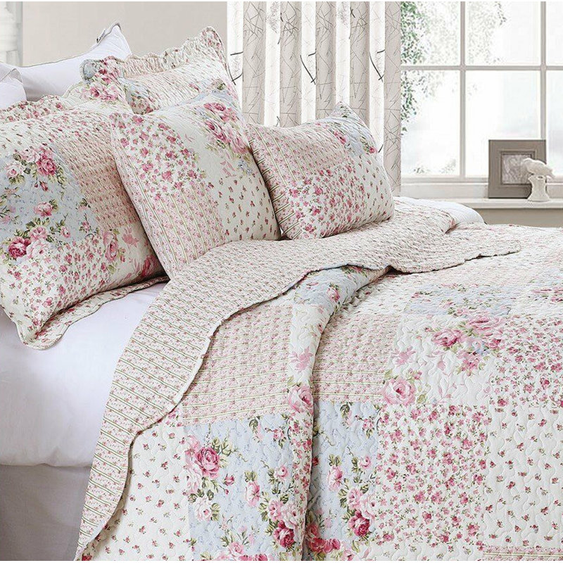 Orndorff Polyester Patchwork Bedspread, 235 x 250 cm Bedspread