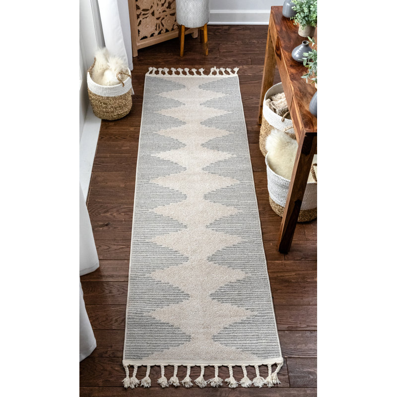 Loop-De-Loop Geometric Synthetic Area Rug, Runner 67 x 220cm