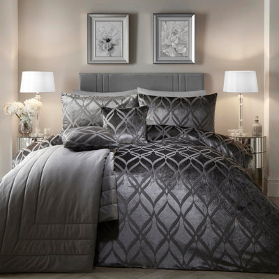 Velvet Geometric Shapes Duvet Cover Set with Pillowcases