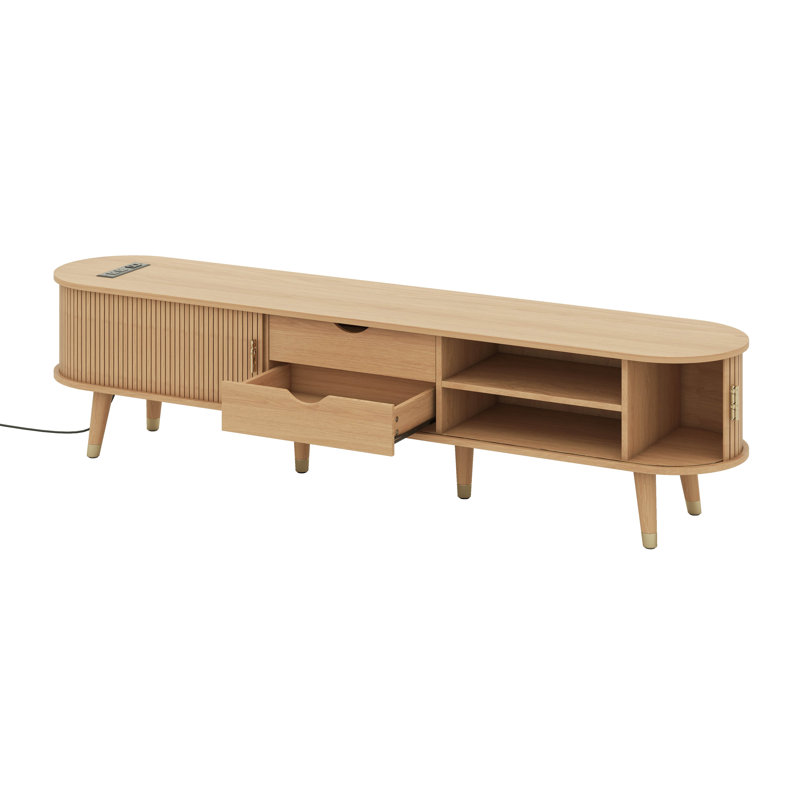 Ensemble de meuble télé et table basse en bois avec station de charge, console média cannelée ovale avec portes coulissantes