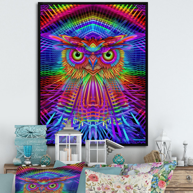 Portrait d'un hibou psychédélique sur toile, H 44 po x l 34 po x P 1,5 po, Cadre flottant noir