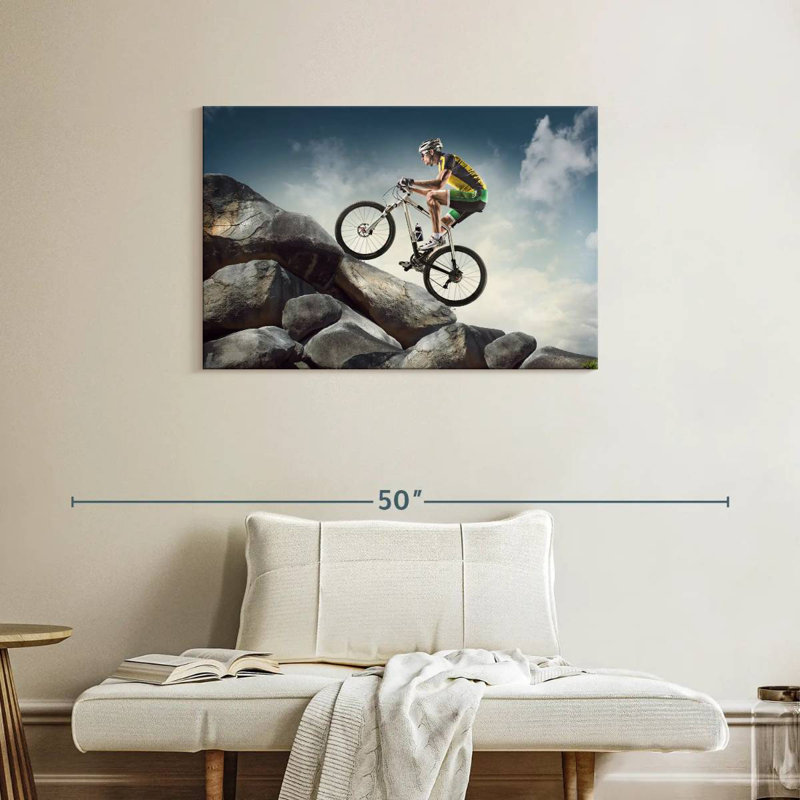 Mehar Cyclist Uphill