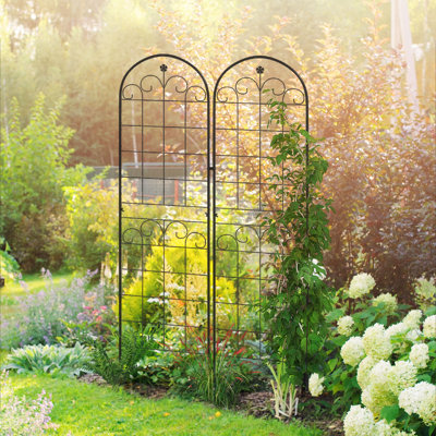 Ninh 180cm H x 50cm W Metal Gothic Trellis Side Panel